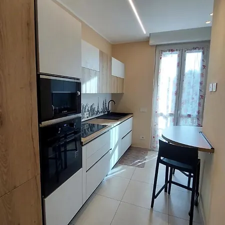 Nana House شقة