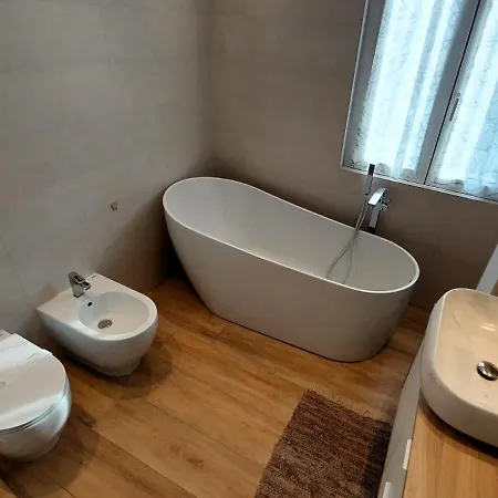 شقة Nana House لووِنو